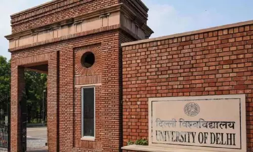 Delhi विश्वविद्यालय के पाठ्यक्रम से कश्मीर, फिलिस्तीन संघर्ष को बाहर करने पर संपादकीय