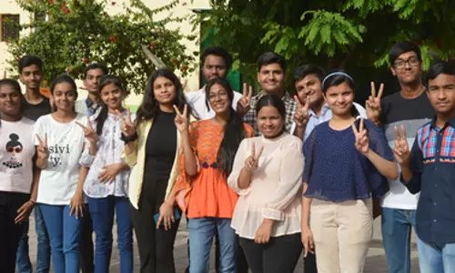 WBCHSE HS 12th Result 2025: पश्चिम बंगाल बोर्ड 12वीं का रिजल्ट जारी, रूपायन पॉल ने 99.4 फीसदी के साथ किया टॉप