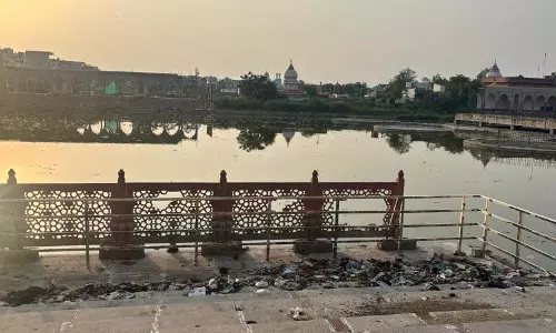 कांग्रेस MLA ने नौरंग राय तालाब-महावीर पार्क परियोजनाओं में भ्रष्टाचार का आरोप लगाया कांग्रेस MLA ने नौरंग राय तालाब-महावीर पार्क परियोजनाओं में भ्रष्टाचार का आरोप लगाया