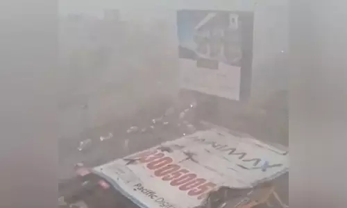 घाटकोपर होर्डिंग हादसा: पैनल ने रिपोर्ट सौंपी, CM फडणवीस ने आगे की कार्रवाई के आदेश दिए