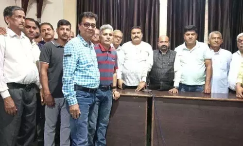 FPS डीलरों ने बकाया भुगतान को लेकर हड़ताल फिर से शुरू करने की धमकी दी FPS डीलरों ने बकाया भुगतान को लेकर हड़ताल फिर से शुरू करने की धमकी दी