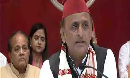 अखिलेश यादव ने आतंकवाद के खिलाफ कार्रवाई में सरकार का समर्थन करने के सपा के रुख की पुष्टि की अखिलेश यादव ने आतंकवाद के खिलाफ कार्रवाई में सरकार का समर्थन करने के सपा के रुख की पुष्टि की