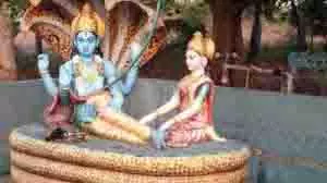 Mohini Ekadashi 2025: आज मोहिनी एकादशी पर विष्णु आरती और चालीसा का पाठ करने से लाभ Mohini Ekadashi 2025: आज मोहिनी एकादशी पर विष्णु आरती और चालीसा का पाठ करने से लाभ