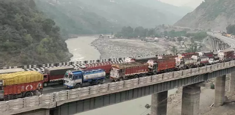Ramban एसजीआर-जेएमयू एनएच खुला रहेगा Ramban एसजीआर-जेएमयू एनएच खुला रहेगा