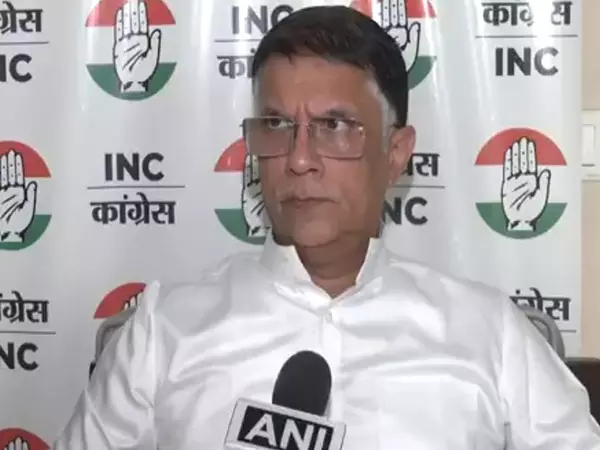 कांग्रेस नेता Pawan Khera ने पुंछ गुरुद्वारा हमले की निंदा की कांग्रेस नेता Pawan Khera ने पुंछ गुरुद्वारा हमले की निंदा की
