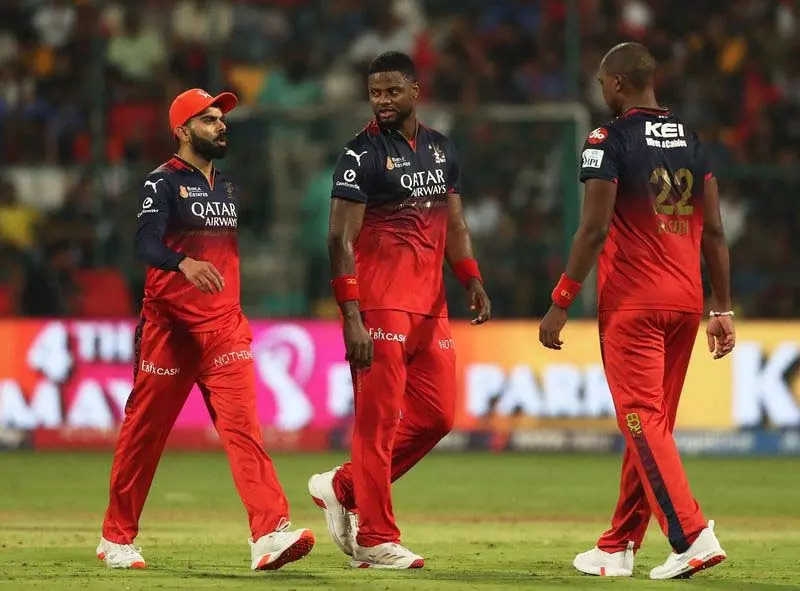 Lucknow प्लेऑफ की दौड़ में आरसीबी का दबाव में एलएसजी से सामना Lucknow प्लेऑफ की दौड़ में आरसीबी का दबाव में एलएसजी से सामना