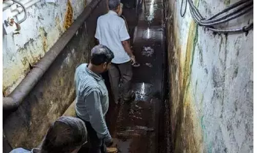 Srisailam बांध पर सुरक्षा संबंधी बड़ा खतरा, तत्काल मरम्मत की जरूरत Srisailam बांध पर सुरक्षा संबंधी बड़ा खतरा, तत्काल मरम्मत की जरूरत