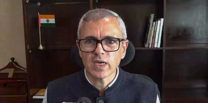 पाकिस्तान ने नागरिकों को निशाना बनाने के लिए हद पार कर दी: Omar पाकिस्तान ने नागरिकों को निशाना बनाने के लिए हद पार कर दी: Omar