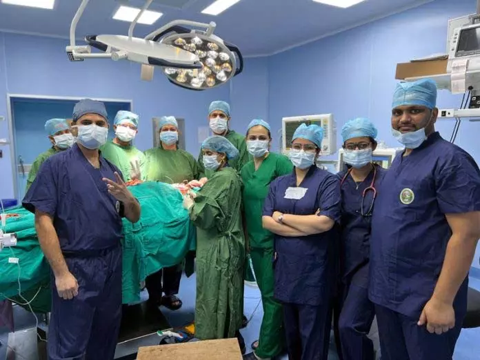 AIIMS ने पैरोटिड ग्रंथि सर्जरी में उपलब्धि हासिल की, क्षेत्रीय केंद्र के रूप में उभर रहा AIIMS ने पैरोटिड ग्रंथि सर्जरी में उपलब्धि हासिल की, क्षेत्रीय केंद्र के रूप में उभर रहा