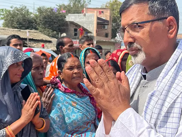 नेपाल के माओवादी केंद्र के उप महासचिव ने आतंकवाद के खिलाफ ऑपरेशन सिंदूर का स्वागत किया नेपाल के माओवादी केंद्र के उप महासचिव ने आतंकवाद के खिलाफ ऑपरेशन सिंदूर का स्वागत किया
