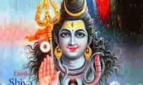 Shukra Pradosh Vrat Upay: शुक्र प्रदोष व्रत के दिन करें एक उपाय, धन से जुड़ी सबसे बड़ी समस्या होगी दूर