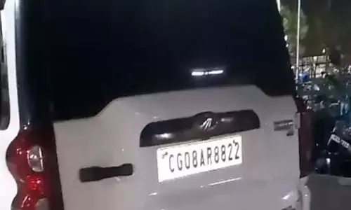 स्कार्पियो ने रौंदा, 3 लड़के ICU में लड़ रहे जिंदगी-मौत से स्कार्पियो ने रौंदा, 3 लड़के ICU में लड़ रहे जिंदगी-मौत से