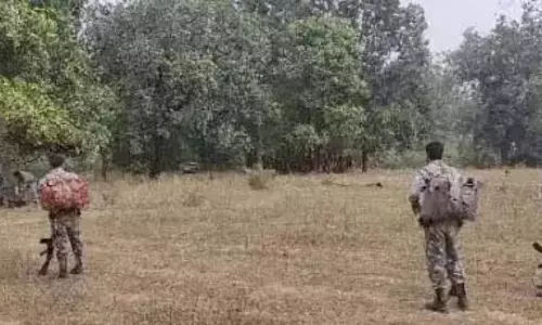 Mulugu में बारूदी सुरंग विस्फोट में तीन ग्रेहाउंड कमांडो की मौत