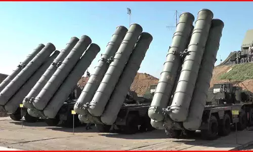 भारत के एक्शन से PAK में हड़कंप, तबाही मचाई, क्या है S-400 मिसाइल डिफेंस सिस्टम? भारत के एक्शन से PAK में हड़कंप, तबाही मचाई, क्या है S-400 मिसाइल डिफेंस सिस्टम?