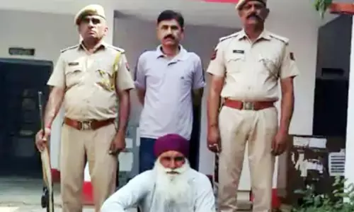 Sriganganagar: पुलिस ने ऑपरेशन सिंदूर पर आपत्तिजनक टिप्पणी करने के मामले में एक को गिरफ्तार किया Sriganganagar: पुलिस ने ऑपरेशन सिंदूर पर आपत्तिजनक टिप्पणी करने के मामले में एक को गिरफ्तार किया