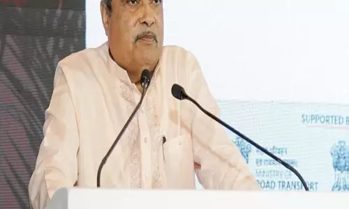 Gadkari ने जैव ईंधन क्रांति का आह्वान किया Gadkari ने जैव ईंधन क्रांति का आह्वान किया