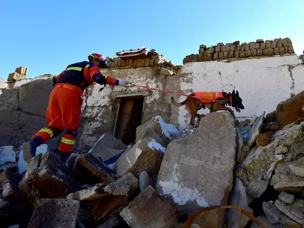 Tibet में 3.7 तीव्रता का भूकंप आया Tibet में 3.7 तीव्रता का भूकंप आया