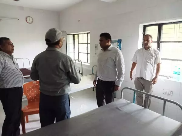 सीमा पर तनाव के बीच उत्तराखंड के अस्पताल हाई अलर्ट पर, 12,000 बेड, ICU तैयार सीमा पर तनाव के बीच उत्तराखंड के अस्पताल हाई अलर्ट पर, 12,000 बेड, ICU तैयार