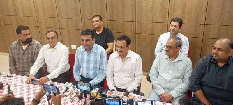 सिरसा IMA आपातकालीन देखभाल के लिए तैयार, आपदाओं में मुफ्त उपचार की पेशकश सिरसा IMA आपातकालीन देखभाल के लिए तैयार, आपदाओं में मुफ्त उपचार की पेशकश