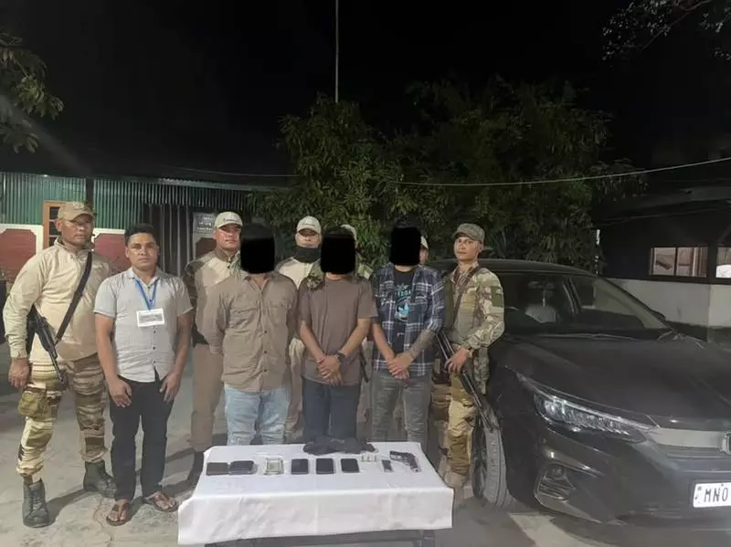 Manipur पुलिस ने अपहृत व्यक्ति को बचाया, यूएनएलएफ के 3 कार्यकर्ताओं को गिरफ्तार Manipur पुलिस ने अपहृत व्यक्ति को बचाया, यूएनएलएफ के 3 कार्यकर्ताओं को गिरफ्तार