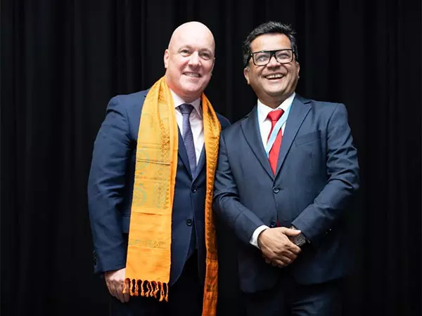 राज्य मंत्री मार्गेरिटा ने न्यूजीलैंड के प्रधानमंत्री लक्सन से मुलाकात की राज्य मंत्री मार्गेरिटा ने न्यूजीलैंड के प्रधानमंत्री लक्सन से मुलाकात की
