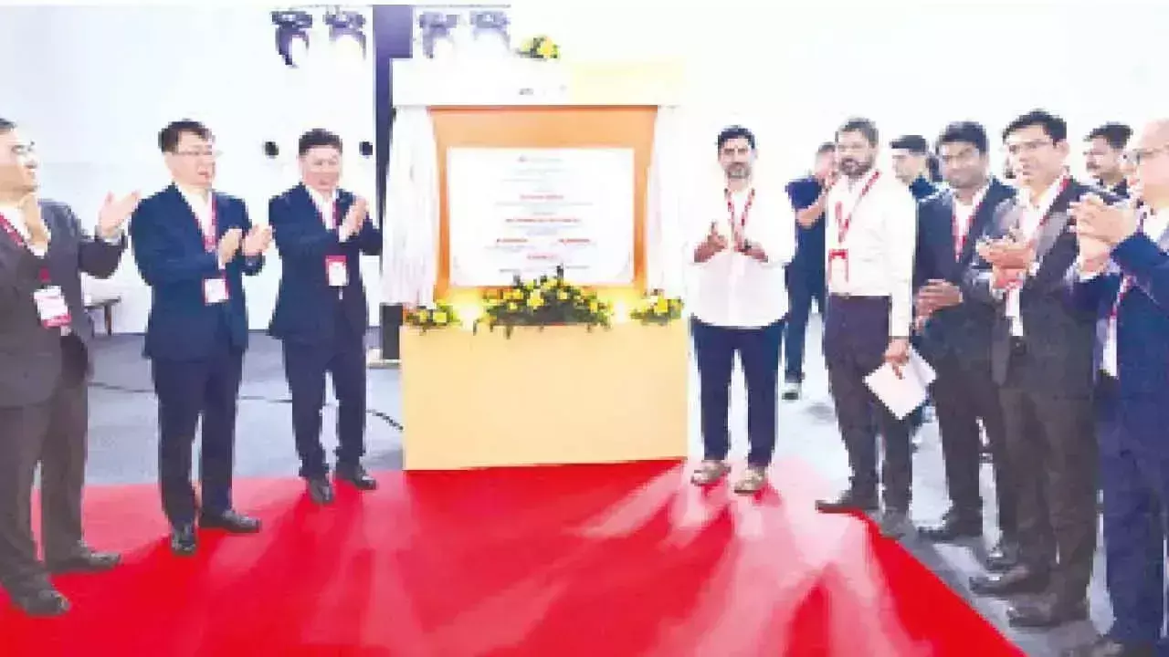 Andhra जल्द ही वैश्विक इलेक्ट्रॉनिक्स पावरहाउस के रूप में उभरेगा: लोकेश Andhra जल्द ही वैश्विक इलेक्ट्रॉनिक्स पावरहाउस के रूप में उभरेगा: लोकेश