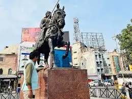 Lucknow: महाराणा प्रताप का साहस आने वाली पीढ़ियों के लिए आदर्श बनेगा: केशव प्रसाद मौर्य Lucknow: महाराणा प्रताप का साहस आने वाली पीढ़ियों के लिए आदर्श बनेगा: केशव प्रसाद मौर्य