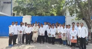 Lucknow: बीफार्मा चतुर्थ वर्ष के छात्रों ने फार्मास्युटिकल्स का किया शैक्षिक भ्रमण Lucknow: बीफार्मा चतुर्थ वर्ष के छात्रों ने फार्मास्युटिकल्स का किया शैक्षिक भ्रमण