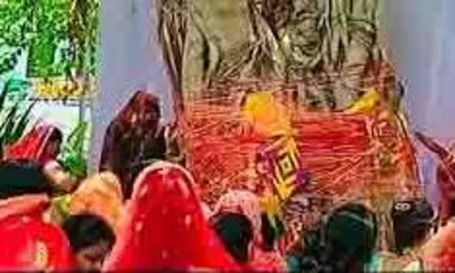Vat Savitri Vrat 2025 :  जानिए कब मनाया जाएगा वट सावित्री व्रत