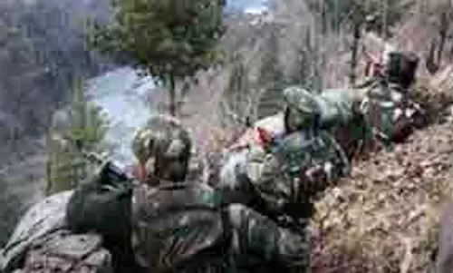 Jammu-Kashmir: तेज Firing,इलाके में सतर्कता बढ़ाई गई Jammu-Kashmir: तेज Firing,इलाके में सतर्कता बढ़ाई गई