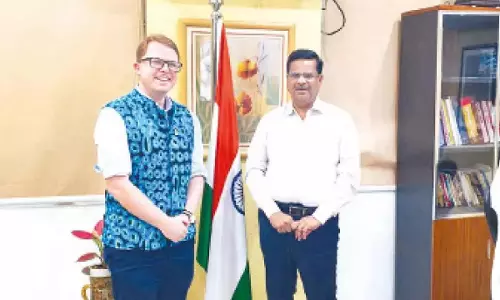 ऑस्ट्रेलियाई महावाणिज्यदूत ने TGCHE प्रमुख से मुलाकात की ऑस्ट्रेलियाई महावाणिज्यदूत ने TGCHE प्रमुख से मुलाकात की