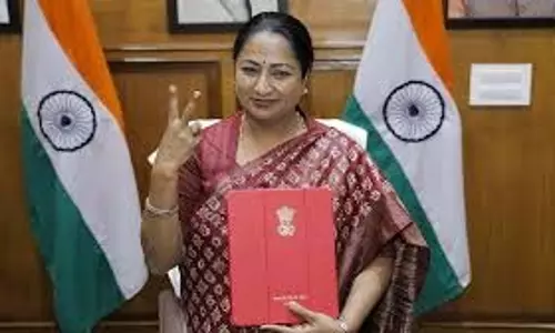 Delhi: रेखा ने सांस्कृतिक और वैश्विक संबंधों को लेकर महिला राजदूतों की मेजबानी की