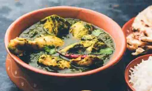 Recipe: ट्राई करें ये टेस्टी पालक चिकन रेसिपी