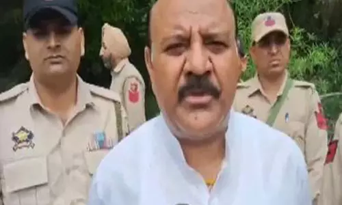 उपमुख्यमंत्री सुरिंदर चौधरी ने Rajouri में सुरक्षा और अस्पताल व्यवस्था की समीक्षा की