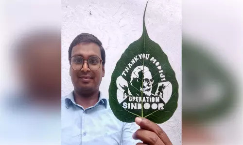 ऑपरेशन सिंदूर के लिए पीएम मोदी का जताया आभार, पीपल के पत्ते पर जाहिर किए जज्बात