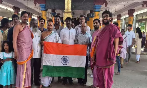 भारतीय सैनिकों की सुरक्षा के लिए Telangana के मंदिरों में विशेष पूजा भारतीय सैनिकों की सुरक्षा के लिए Telangana के मंदिरों में विशेष पूजा