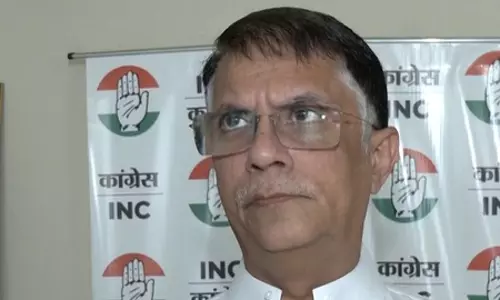 आतंकवादियों को पनाह देने वाले पाकिस्तान को आईएमएफ से फंड नहीं मिलना चाहिए: पवन खेड़ा