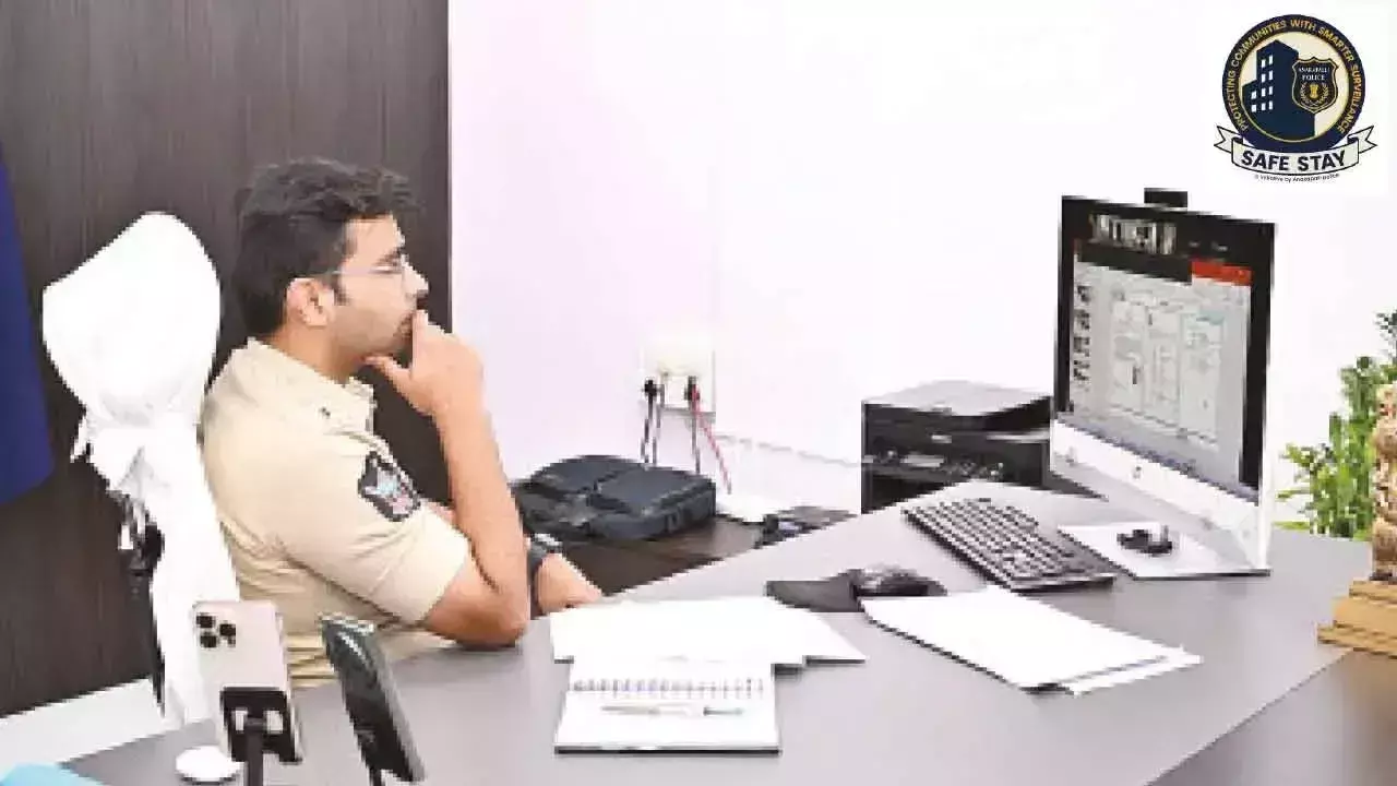 Andhra: पुलिस ने निगरानी और सार्वजनिक सुरक्षा बढ़ाने के लिए प्रौद्योगिकी का उपयोग किया Andhra: पुलिस ने निगरानी और सार्वजनिक सुरक्षा बढ़ाने के लिए प्रौद्योगिकी का उपयोग किया