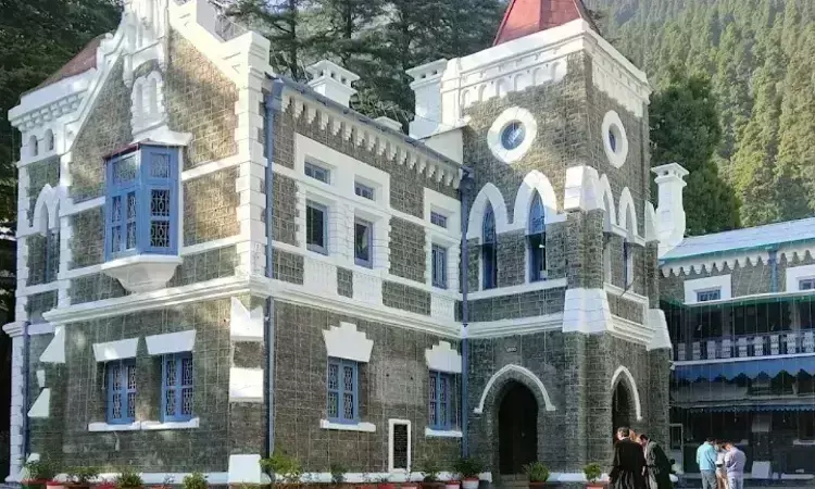 Nainital: अवमानना मामले में फंसे उपनल सचिव, हाईकोर्ट ने जवाब देने को कहा Nainital: अवमानना मामले में फंसे उपनल सचिव, हाईकोर्ट ने जवाब देने को कहा