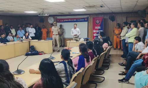 Jaipur: अधिकारियों एवं कर्मचारियों को दिया गया नागरिक सुरक्षा प्रशिक्षण Jaipur: अधिकारियों एवं कर्मचारियों को दिया गया नागरिक सुरक्षा प्रशिक्षण