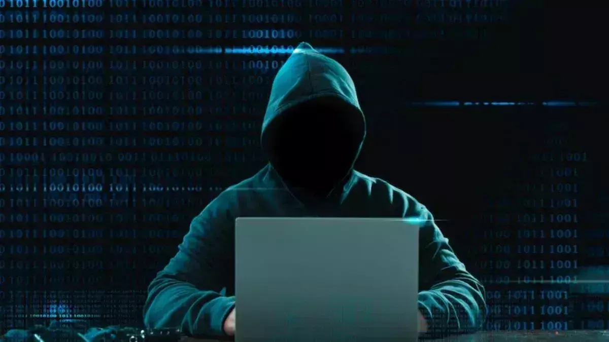 Dance of the Hillary Virus: पाकिस्तान कर रहा भारतीयों पर साइबर अटैक Dance of the Hillary Virus: पाकिस्तान कर रहा भारतीयों पर साइबर अटैक