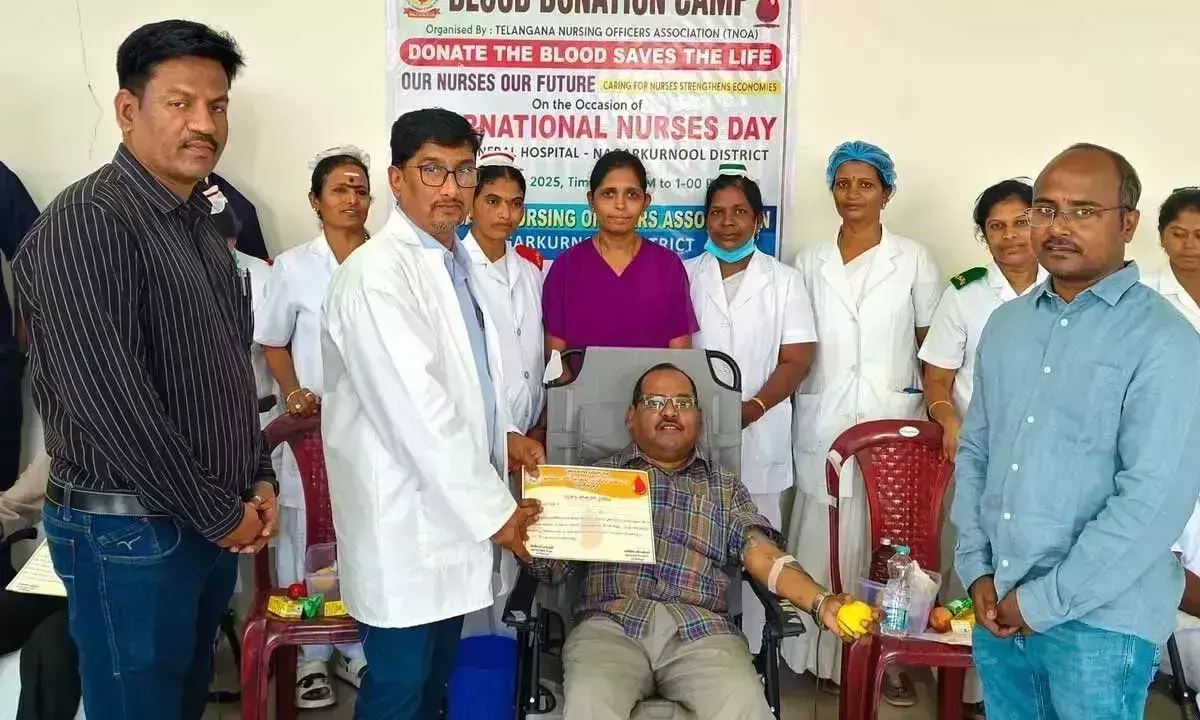 Telangana: अंतर्राष्ट्रीय नर्स दिवस के अवसर पर स्वैच्छिक रक्तदान शिविर