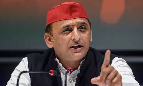 Lucknow: अखिलेश यादव ने भारत-पाकिस्तान तनाव के बीच शांति और सावधानी की अपील की