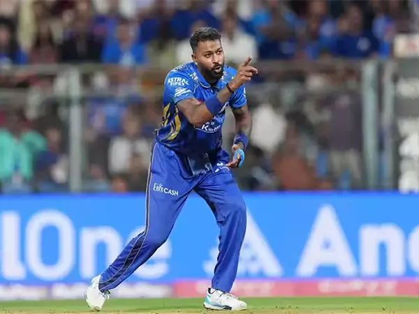 हमारे सशस्त्र बलों के साहस और बलिदान के लिए उनका आभारी हूं: Hardik Pandya हमारे सशस्त्र बलों के साहस और बलिदान के लिए उनका आभारी हूं: Hardik Pandya