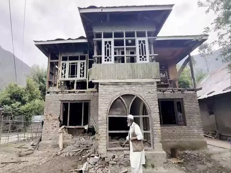 जी-7 ने पहलगाम हमले की निंदा की, संयम बरतने की अपील की जी-7 ने पहलगाम हमले की निंदा की, संयम बरतने की अपील की