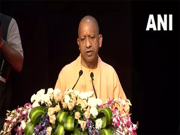 CM Yogi ने सीएमएस, लखनऊ में राष्ट्र प्रथम मानसिकता का आग्रह किया CM Yogi ने सीएमएस, लखनऊ में राष्ट्र प्रथम मानसिकता का आग्रह किया