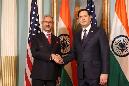 मार्को रुबियो ने विदेश मंत्री जयशंकर से की बात, कहा- बातचीत बहाल करने के तरीके तलाशें दोनों पक्ष मार्को रुबियो ने विदेश मंत्री जयशंकर से की बात, कहा- बातचीत बहाल करने के तरीके तलाशें दोनों पक्ष