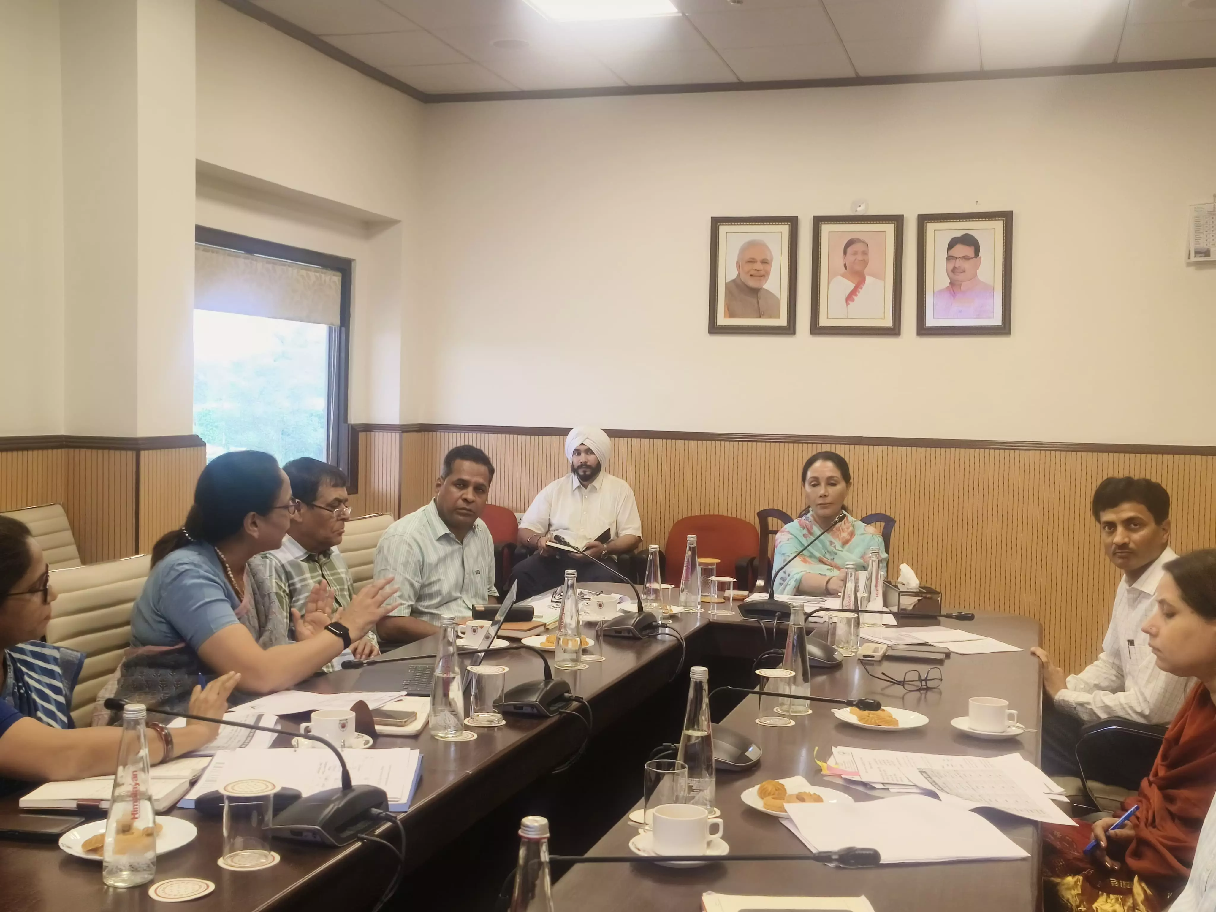 Jaipur: पोषाहार वितरण में होने वाली शिकायतों का पारदर्शिता से हो निस्तारण - उपमुख्यमंत्री Jaipur: पोषाहार वितरण में होने वाली शिकायतों का पारदर्शिता से हो निस्तारण - उपमुख्यमंत्री