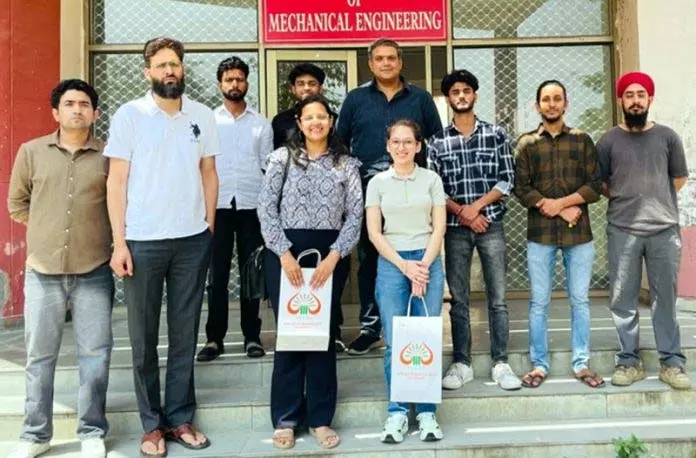 SMVDU स्कूल ऑफ मैकेनिकल इंजीनियरिंग में पूर्व छात्रों के साथ बातचीत का आयोजन SMVDU स्कूल ऑफ मैकेनिकल इंजीनियरिंग में पूर्व छात्रों के साथ बातचीत का आयोजन