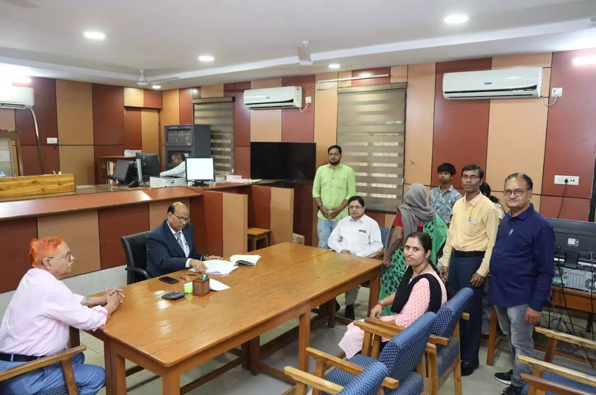 द्वितीय नेशनल लोक अदालत का आयोजन द्वितीय नेशनल लोक अदालत का आयोजन